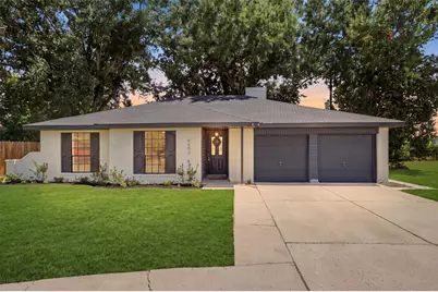 6602 Indian Falls Drive, Houston, TX 77489 - Photo 1