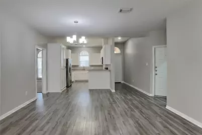 121 Warbonnet Drive, Conroe, TX 77304 - Photo 5