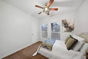 527 S Ohio Ave, La Porte, TX 77571 - Photo 23