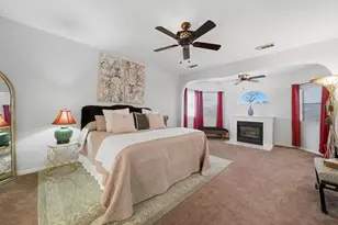 527 S Ohio Ave, La Porte, TX 77571 - Photo 15