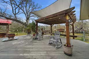 527 S Ohio Ave, La Porte, TX 77571 - Photo 9