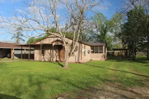 707 Alice St, Sweeny, TX 77480 - Photo 1