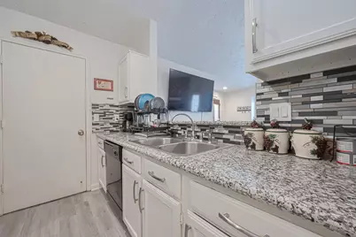 19944 Mountain Dale Drive, Cypress, TX 77433 - Photo 5