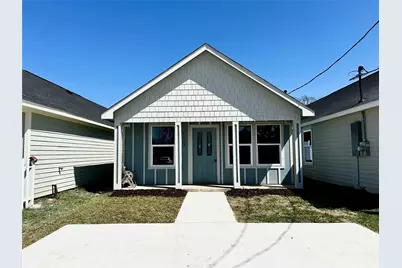 4103 Coon St, Bacliff, TX 77518 - Photo 1
