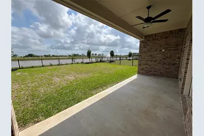 2015 Tioga View Drive, Iowa Colony, TX 77583 - Photo 7