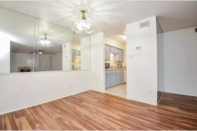 9700 Leawood Boulevard #1807, Houston, TX 77099 - Photo 17