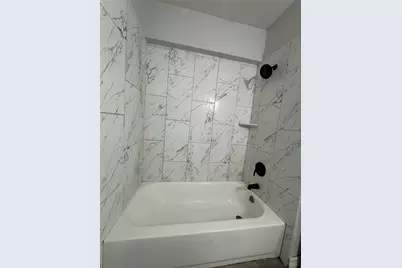 7210 Hemlock Street #3, Houston, TX 77012 - Photo 5