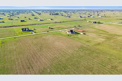 365 Brahman Trail, Angleton, TX 77515 - Photo 9
