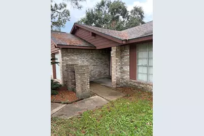 2415 Tinechester Drive, Houston, TX 77339 - Photo 7