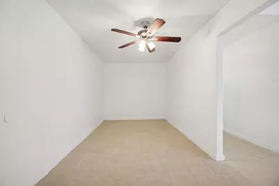 1805 Chickadee Drive, League City, TX 77573 - Photo 9