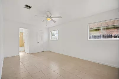 1805 Chickadee Drive, League City, TX 77573 - Photo 11