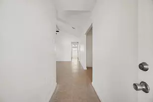 1805 Chickadee Dr, League City, TX 77573 - Photo 3