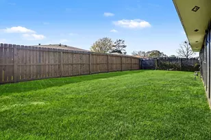 1805 Chickadee Dr, League City, TX 77573 - Photo 19