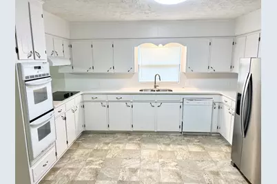 407 Myrtle Street, Grapeland, TX 75844 - Photo 3
