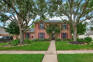314 Willowood Dr, League City, TX 77573 - Photo 3