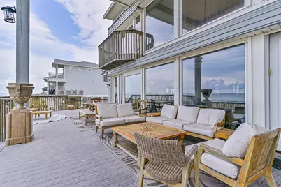 18223 E De Vaca, Galveston, TX 77554 - Photo 43