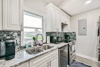 18223 E De Vaca, Galveston, TX 77554 - Photo 35