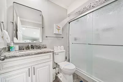 18223 E De Vaca, Galveston, TX 77554 - Photo 41