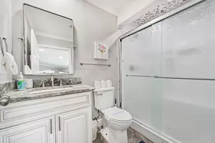 18223 E De Vaca, Galveston, TX 77554 - Photo 41