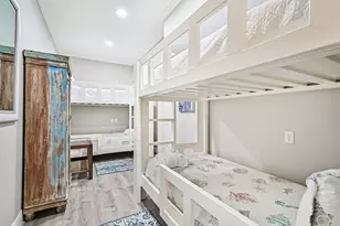 18223 E De Vaca, Galveston, TX 77554 - Photo 23