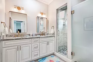 18223 E De Vaca, Galveston, TX 77554 - Photo 27