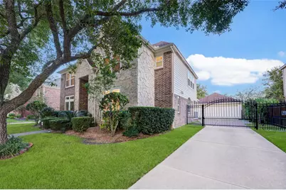 2027 Westshore Drive, Missouri City, TX 77459 - Photo 3