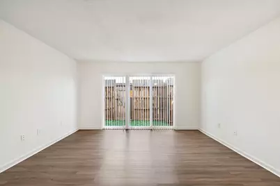 711 Holiday Drive #42, Galveston, TX 77550 - Photo 5