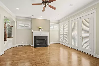 1520 Alexander Street, Houston, TX 77008 - Photo 5