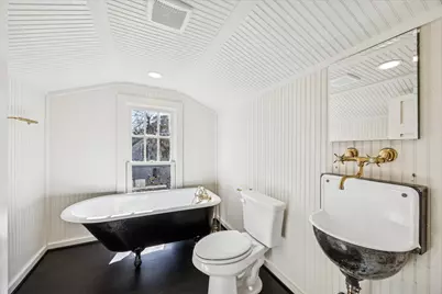 208 N Rusk Street, Fayetteville, TX 78940 - Photo 13