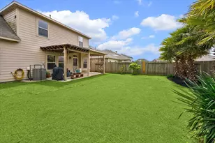 346 Marble Springs Ln, La Marque, TX 77568 - Photo 15