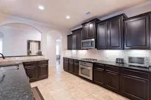 14 Arrow Feather Place, The Woodlands, TX 77389 - Photo 11