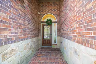 14 Arrow Feather Place, The Woodlands, TX 77389 - Photo 3