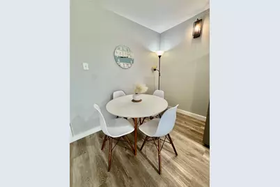 6705 Fairway Drive #2, Houston, TX 77087 - Photo 5