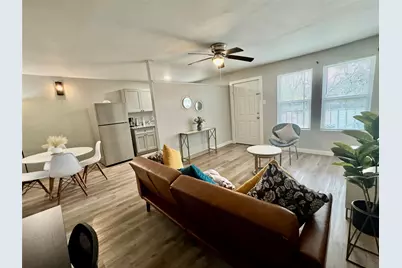 6705 Fairway Drive #2, Houston, TX 77087 - Photo 3