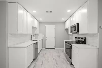 618 Hoffman Street, Houston, TX 77020 - Photo 11