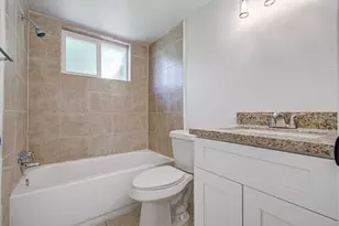 9843 Ribbonwood St, Houston, TX 77078 - Photo 13
