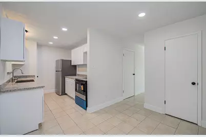 9843 Ribbonwood Street, Houston, TX 77078 - Photo 9