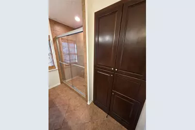 8819 Rocky Valley Drive, Houston, TX 77083 - Photo 17