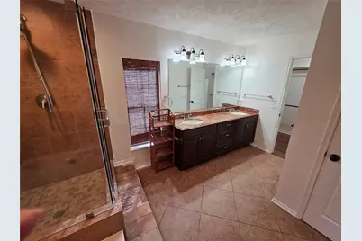 8819 Rocky Valley Drive, Houston, TX 77083 - Photo 23