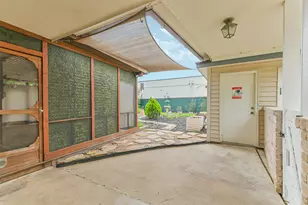 7710 Brook Springs Dr, Houston, TX 77095 - Photo 37