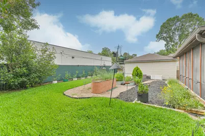 7710 Brook Springs Drive, Houston, TX 77095 - Photo 39