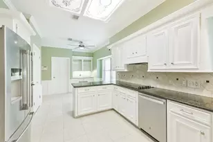 7710 Brook Springs Dr, Houston, TX 77095 - Photo 11