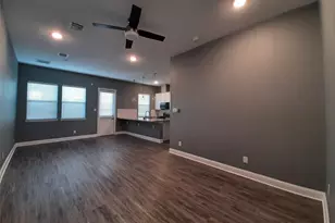 5439 Camaguey St, Houston, TX 77023 - Photo 3