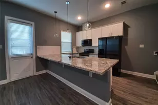 5439 Camaguey St, Houston, TX 77023 - Photo 5