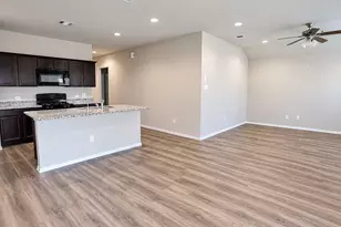 2455 Sutton Hollow Ct, Spring, TX 77373 - Photo 9