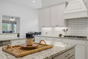 2420 Sky Harbor Ln, Friendswood, TX 77546 - Photo 13