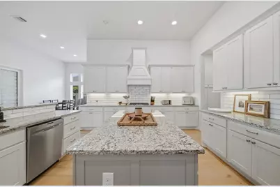 2420 Sky Harbor Lane, Friendswood, TX 77546 - Photo 11