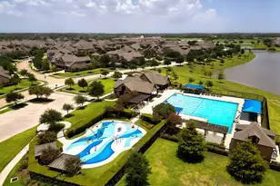 2420 Sky Harbor Ln, Friendswood, TX 77546 - Photo 49