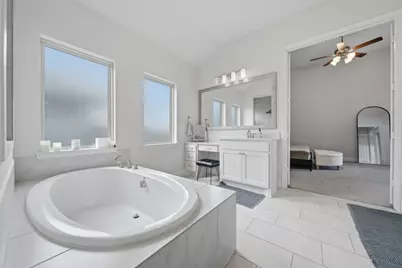 2420 Sky Harbor Lane, Friendswood, TX 77546 - Photo 25