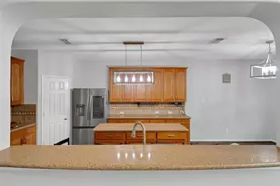 8315 Hayden Cove Dr, Tomball, TX 77375 - Photo 9